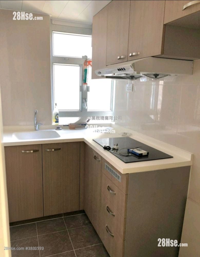 Ching Wah Court Rental 1 Bedroom , 1 Bathroom 338 ft²