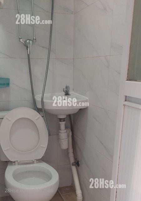 23 Reclamation Street Rental 2 Bedrooms , 1 Bathroom 330 ft²