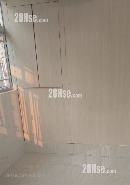 23 Reclamation Street Rental 2 Bedrooms , 1 Bathroom 330 ft²