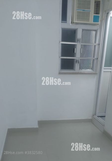 23 Reclamation Street Rental 2 Bedrooms , 1 Bathroom 330 ft²