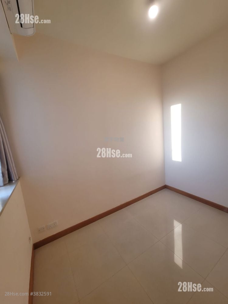 Indihome Sell 2 Bedrooms , 1 Bathroom 424 ft²
