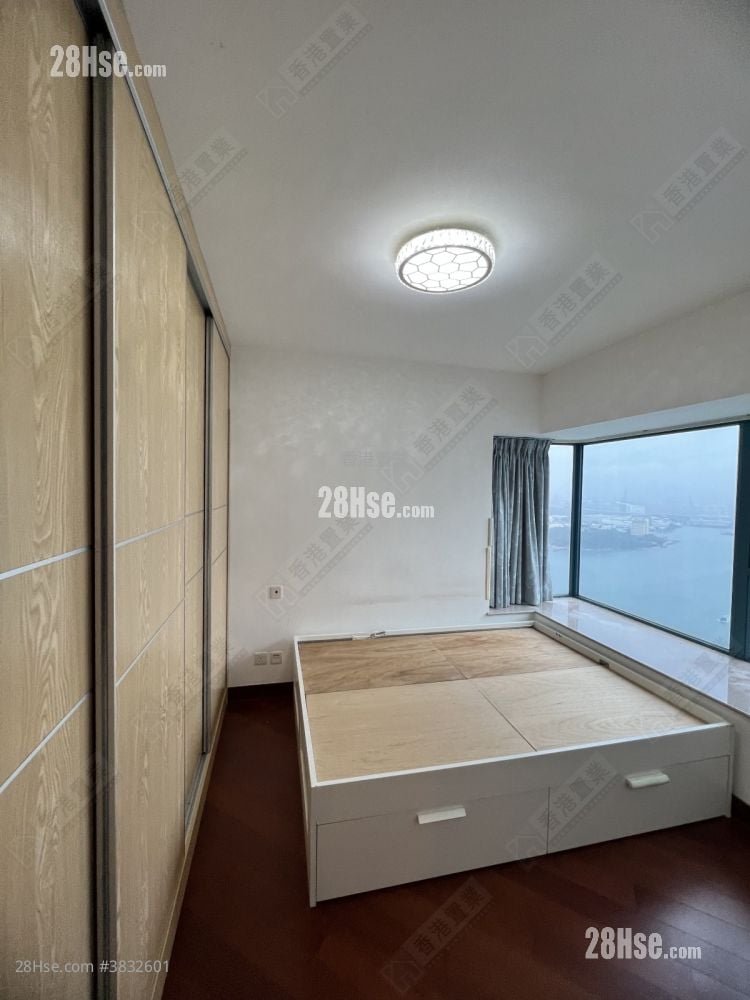 The Long Beach Sell 3 Bedrooms , 3 Bathrooms 842 ft²