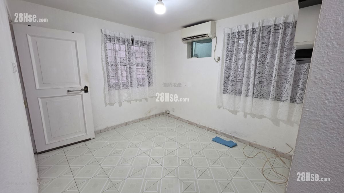 Village Rental 2 Bedrooms , 1 Bathroom