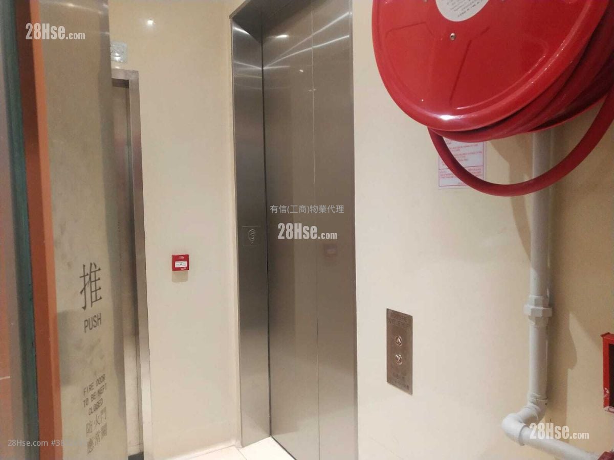 中國船舶大廈 租盤 592 平方呎