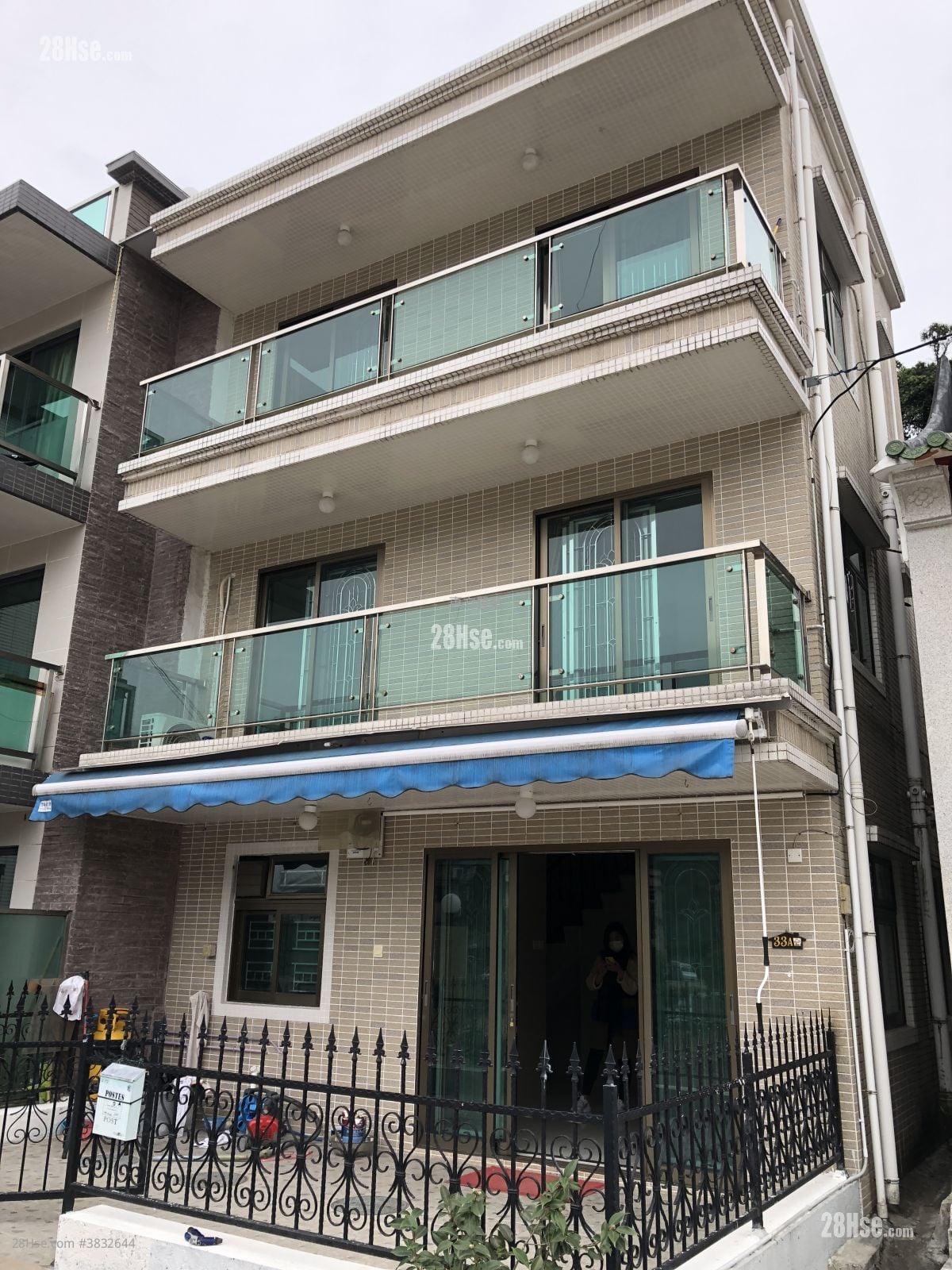 村屋 租盘 3 房 , 3 浴室 990 平方尺