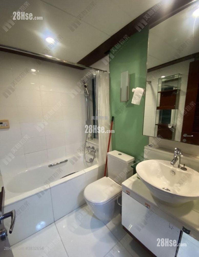 The Long Beach Sell 2 Bedrooms 549 ft²