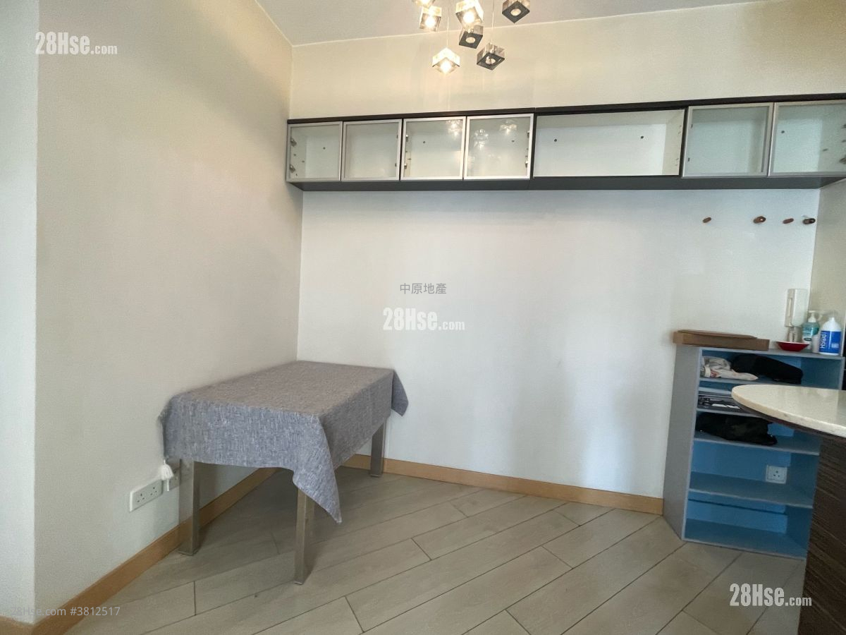Bedford 28 Rental 2 Bedrooms 456 ft²