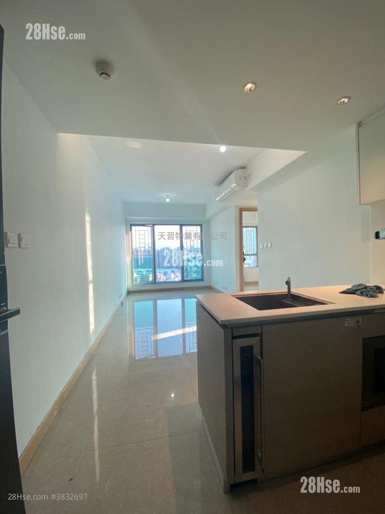 La Lumiere Sell 2 Bedrooms , 1 Bathroom 430 ft²