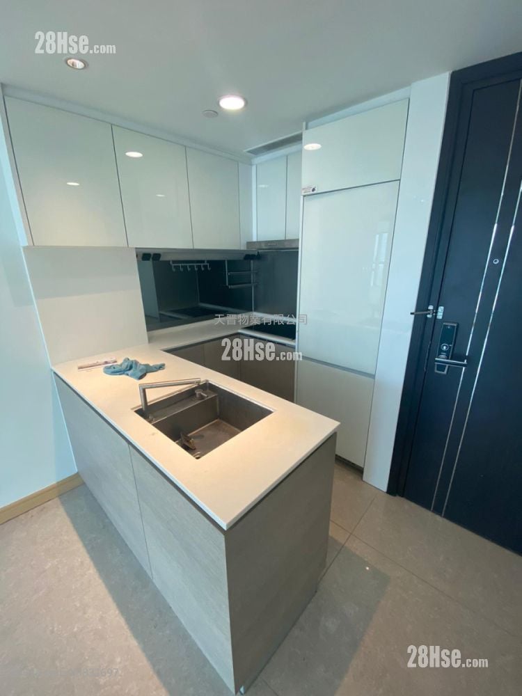 La Lumiere Sell 2 Bedrooms , 1 Bathroom 430 ft²