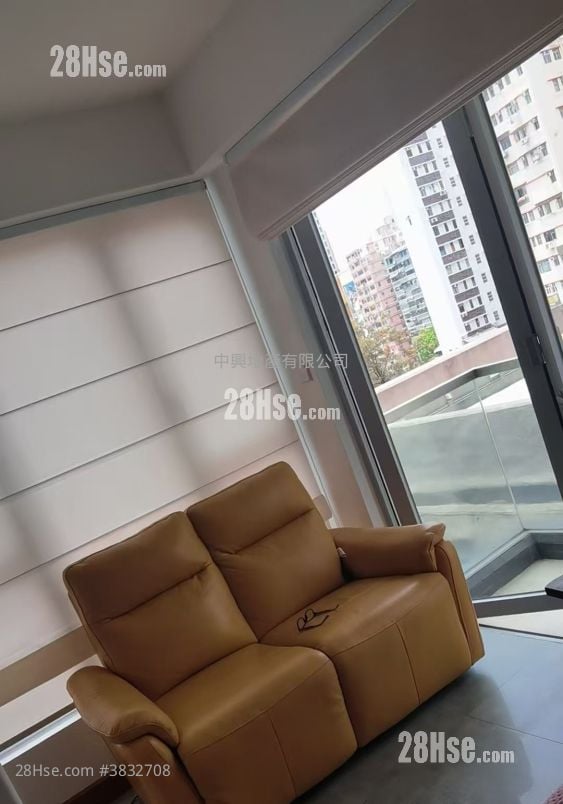 Ava62 Sell Studio , 1 Bathroom 253 ft²
