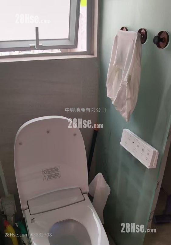 Ava62 Sell Studio , 1 Bathroom 253 ft²