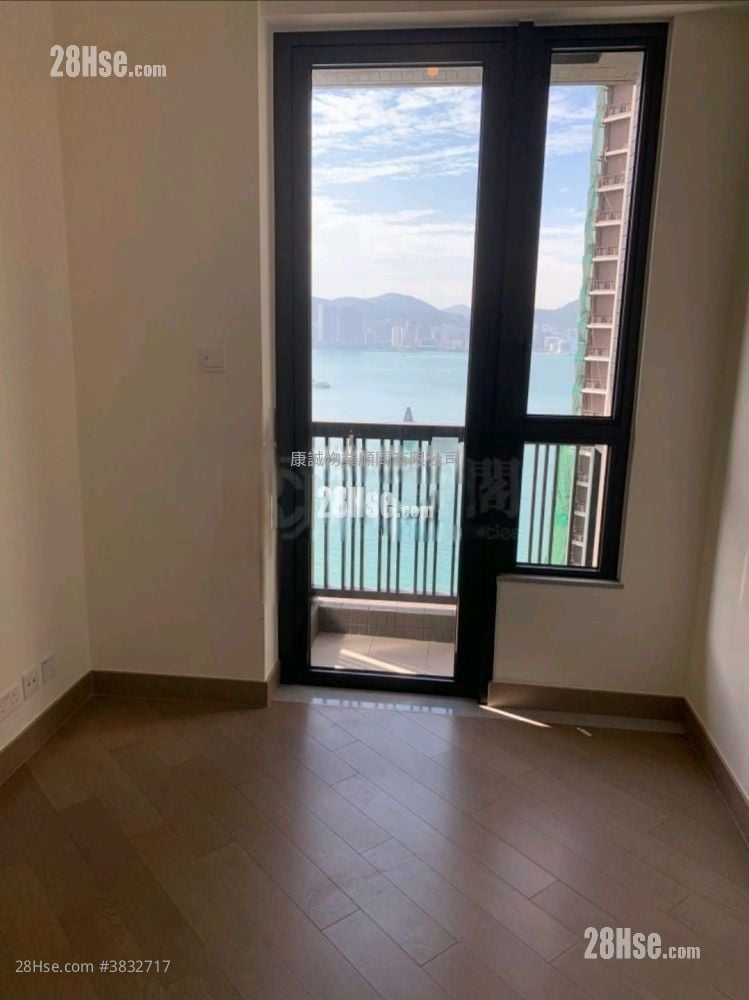 Wings At Sea Sell 3 Bedrooms , 1 Bathroom 618 ft²