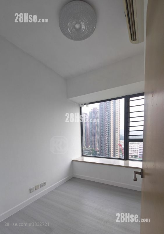 Yoho Midtown 售盤 3 房 , 2 浴室 915 平方呎