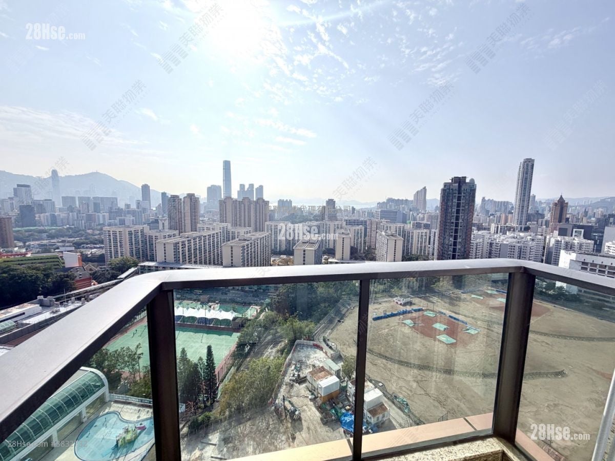 Ultima Sell 2 Bedrooms 807 ft²