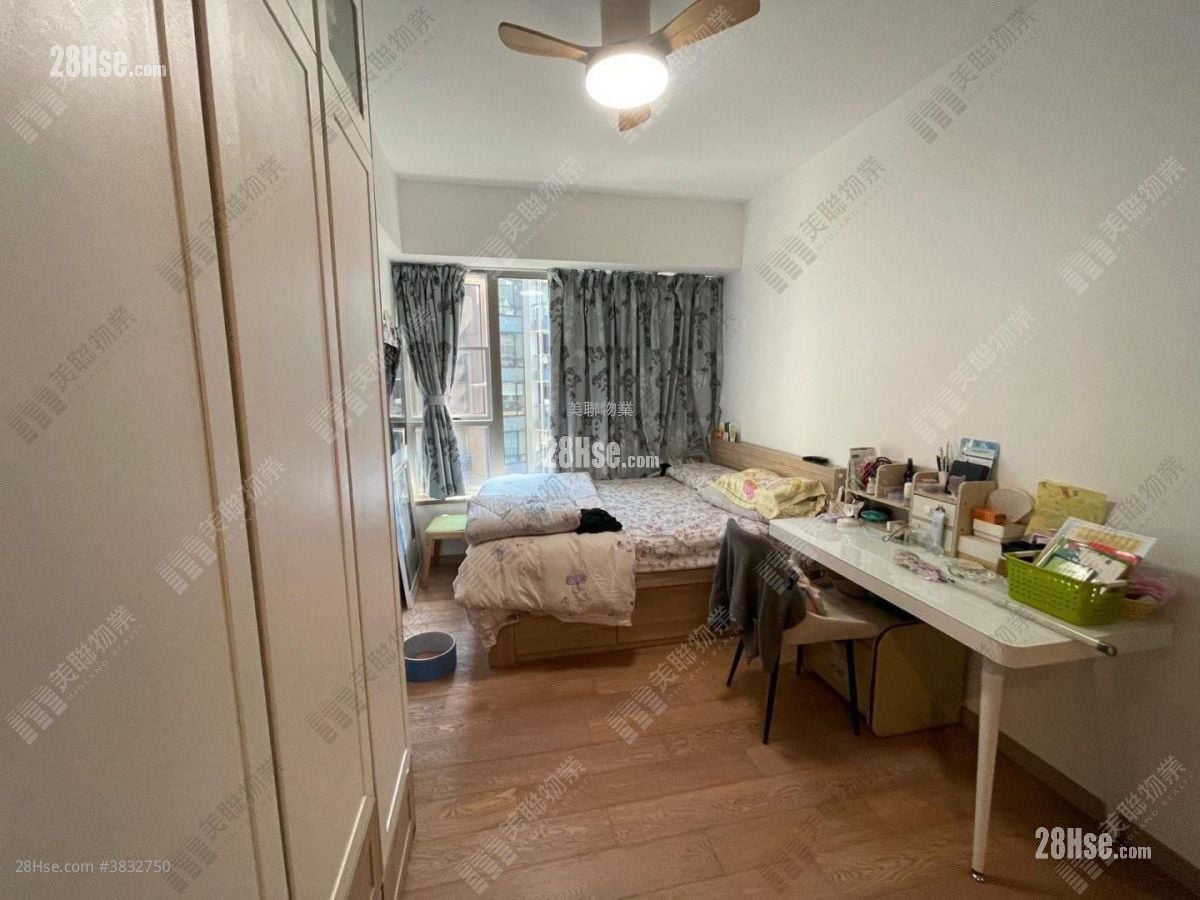 The Horizon Sell 3 Bedrooms , 3 Bathrooms 1,071 ft²