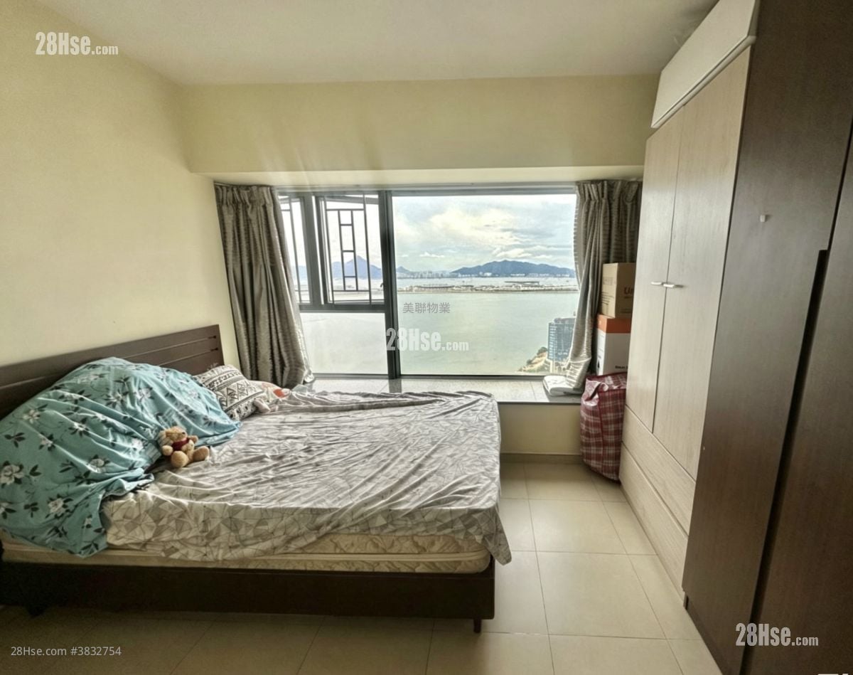 Seaview Crescent Sell 2 Bedrooms 579 ft²