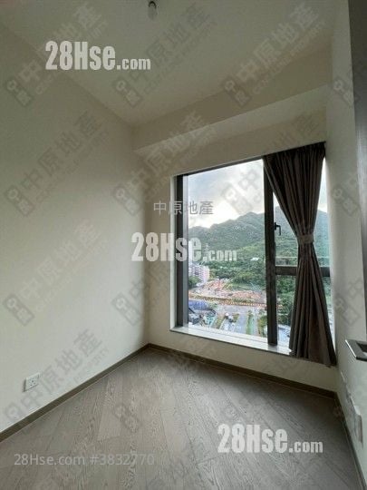 Novo Land Sell 3 Bedrooms , 2 Bathrooms 676 ft²