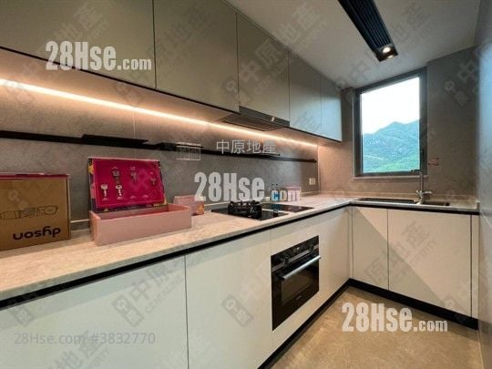 Novo Land Sell 3 Bedrooms , 2 Bathrooms 676 ft²