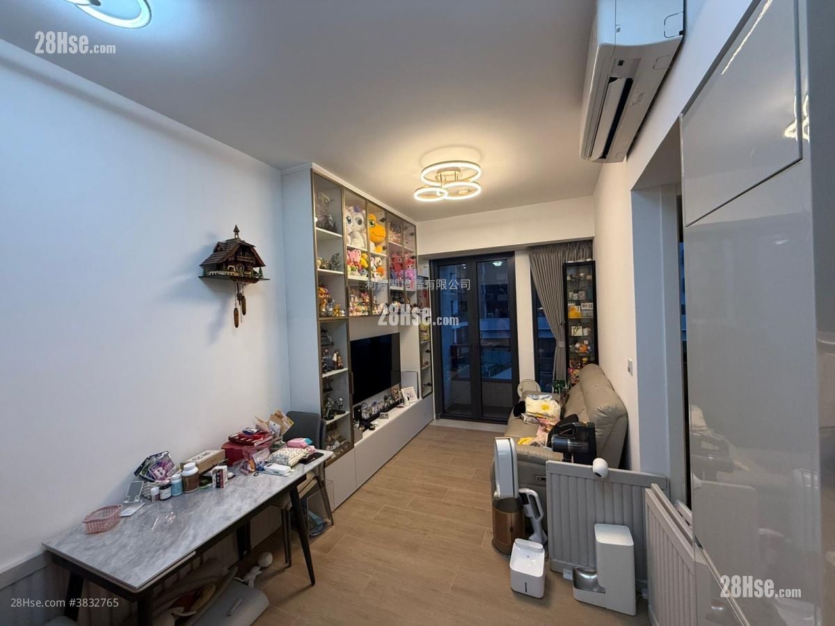 Oma By The Sea Sell 2 Bedrooms 446 ft²