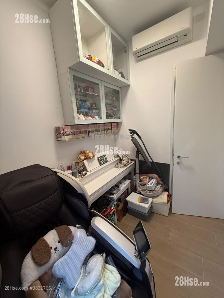 Oma By The Sea Sell 2 Bedrooms 446 ft²
