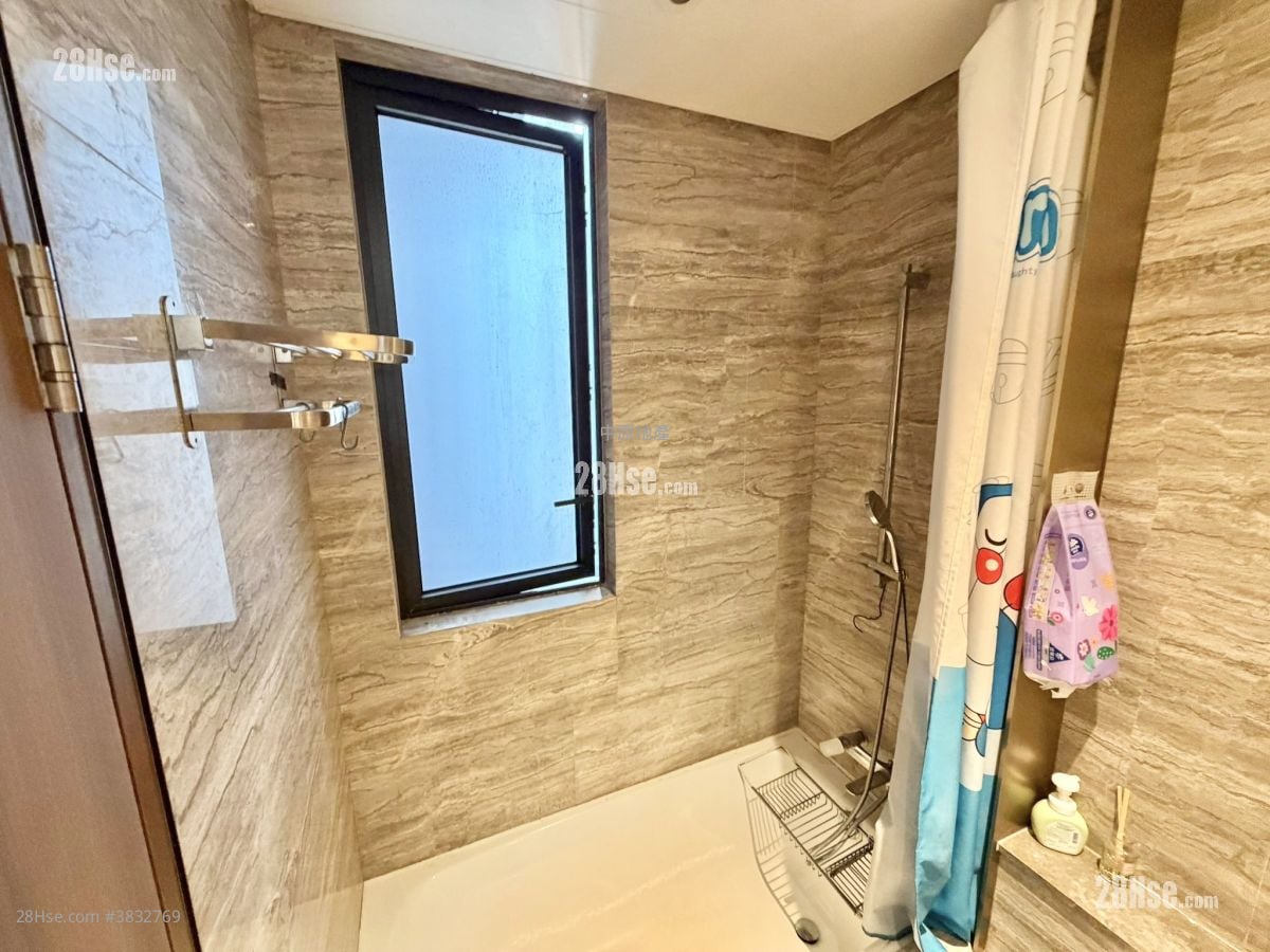 Maya Sell 2 Bedrooms , 1 Bathroom 500 ft²