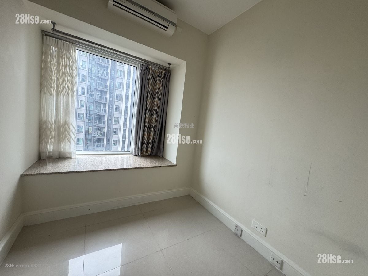 Central Park Towers Sell 3 Bedrooms 698 ft²