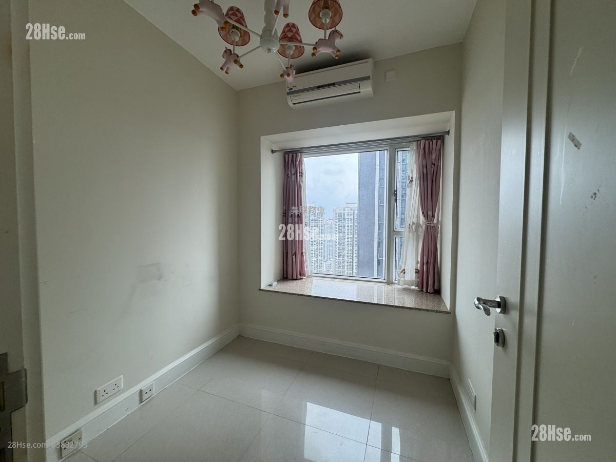 Central Park Towers Sell 3 Bedrooms 698 ft²