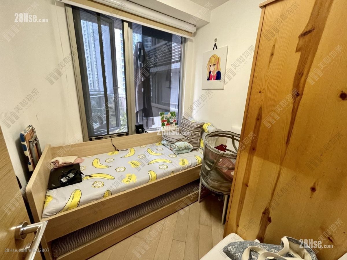 Century Link Sell 2 Bedrooms , 1 Bathroom 483 ft²