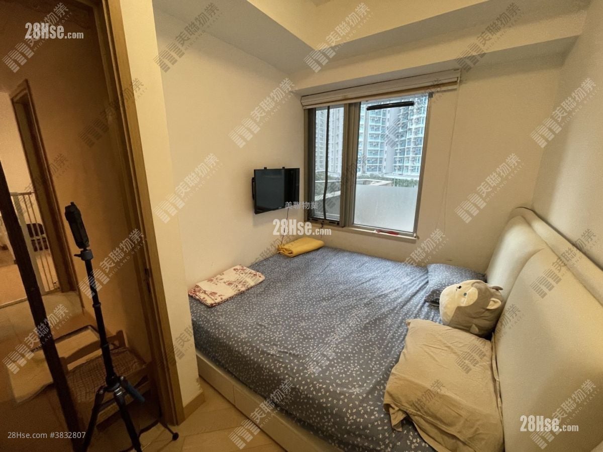 Century Link Sell 2 Bedrooms , 1 Bathroom 483 ft²