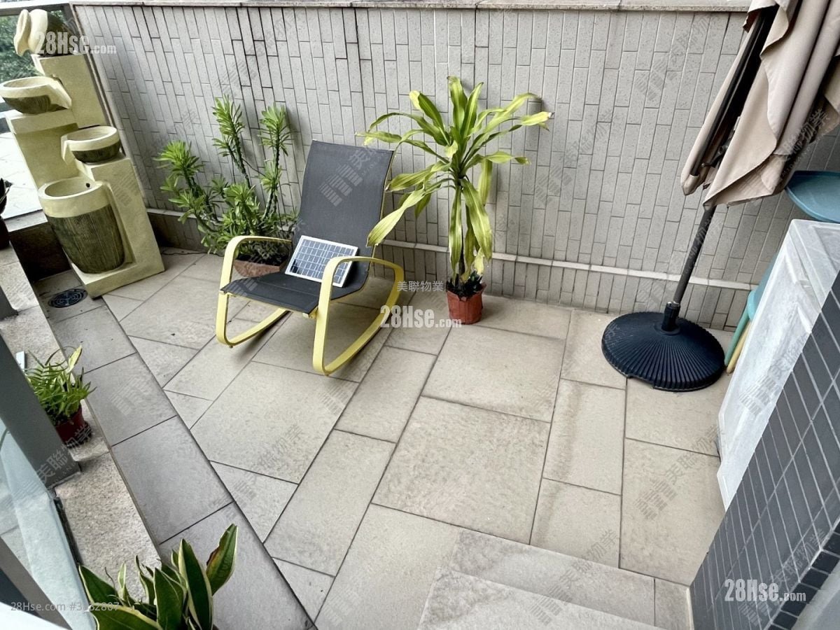 Century Link Sell 2 Bedrooms , 1 Bathroom 483 ft²