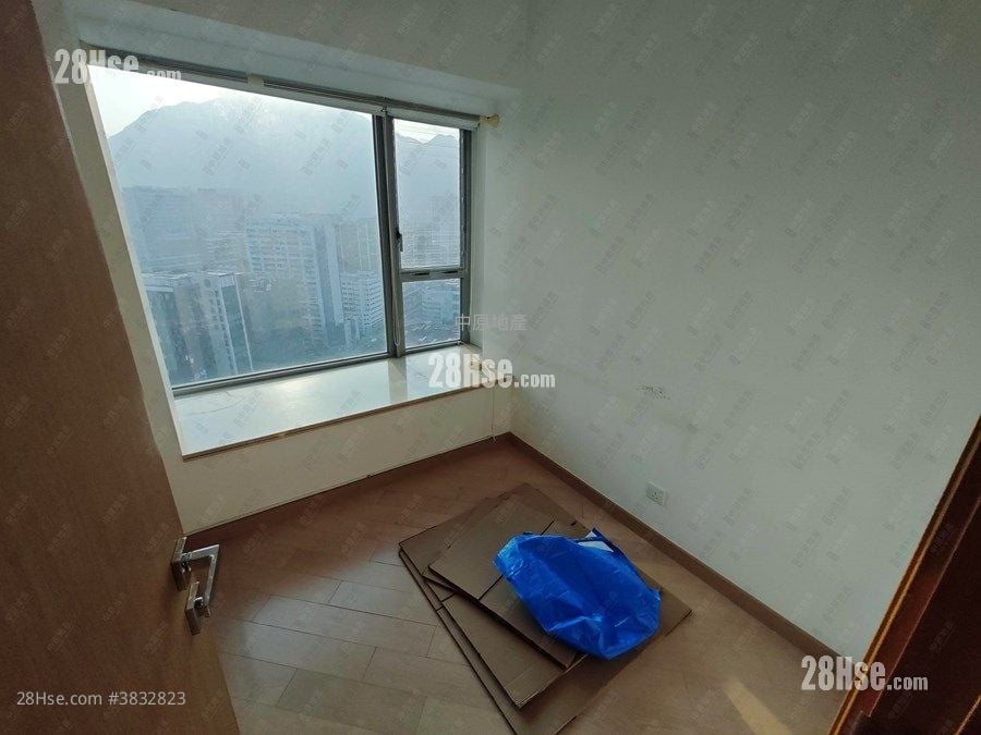 Century Gateway Sell 2 Bedrooms 484 ft²