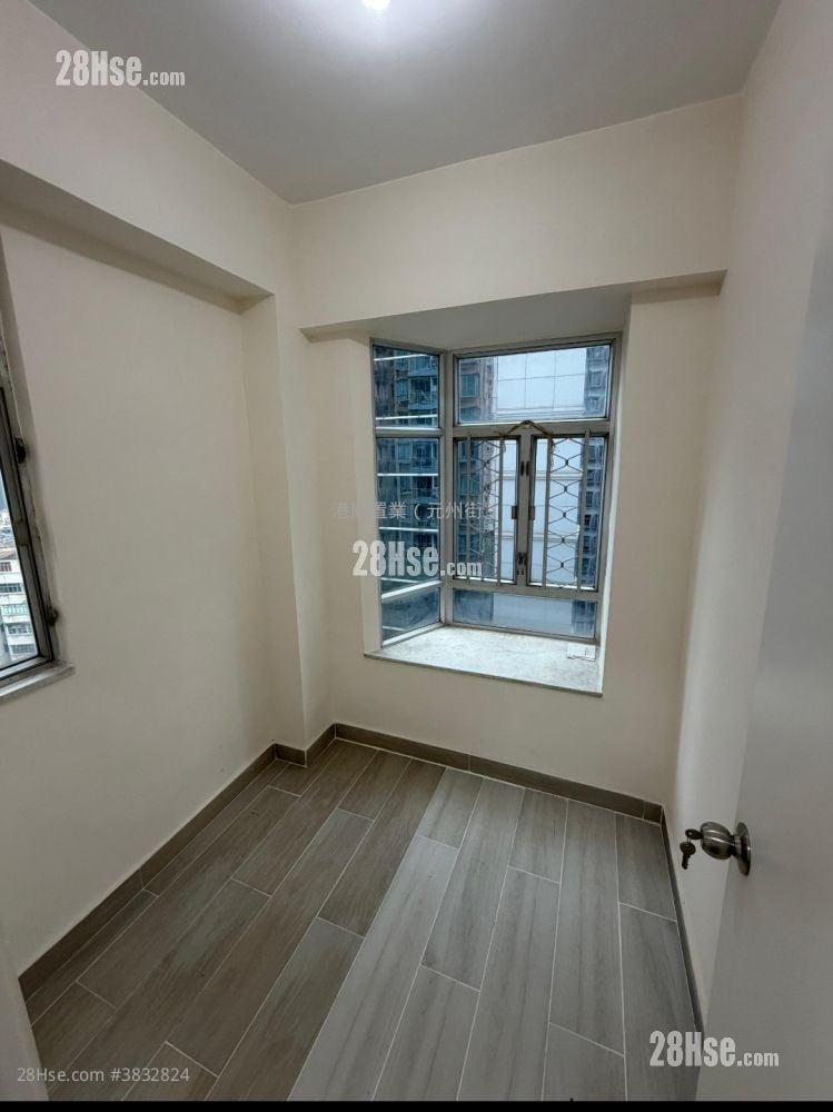 Yiu Fai Mansion Sell 2 Bedrooms 219 ft²