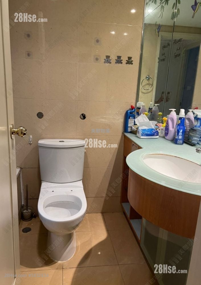 Imperial Villas Sell 2 Bedrooms , 1 Bathroom 467 ft²