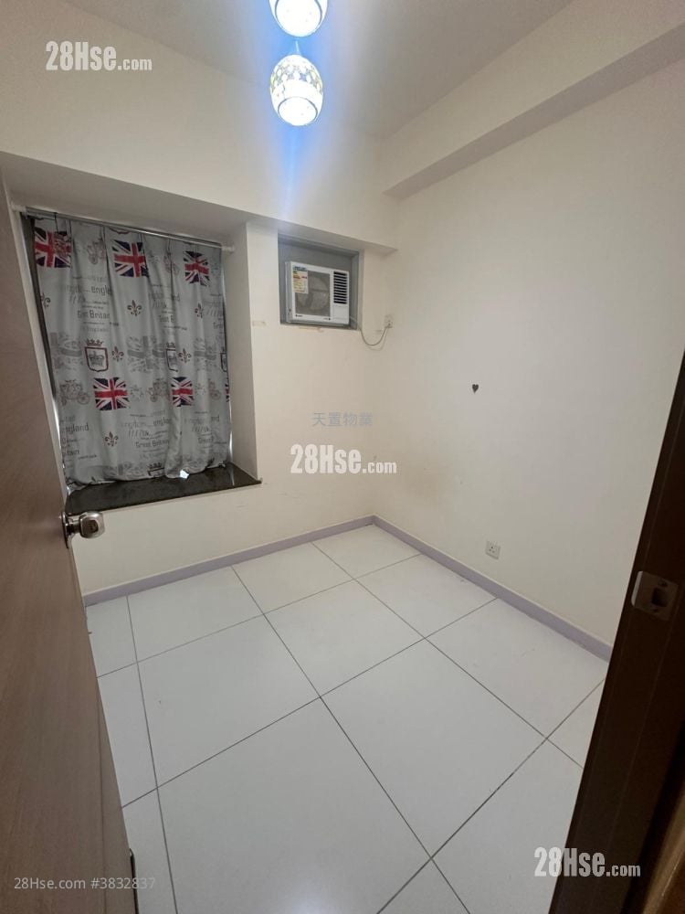The Verdancy Rental 3 Bedrooms , 1 Bathroom 493 ft²