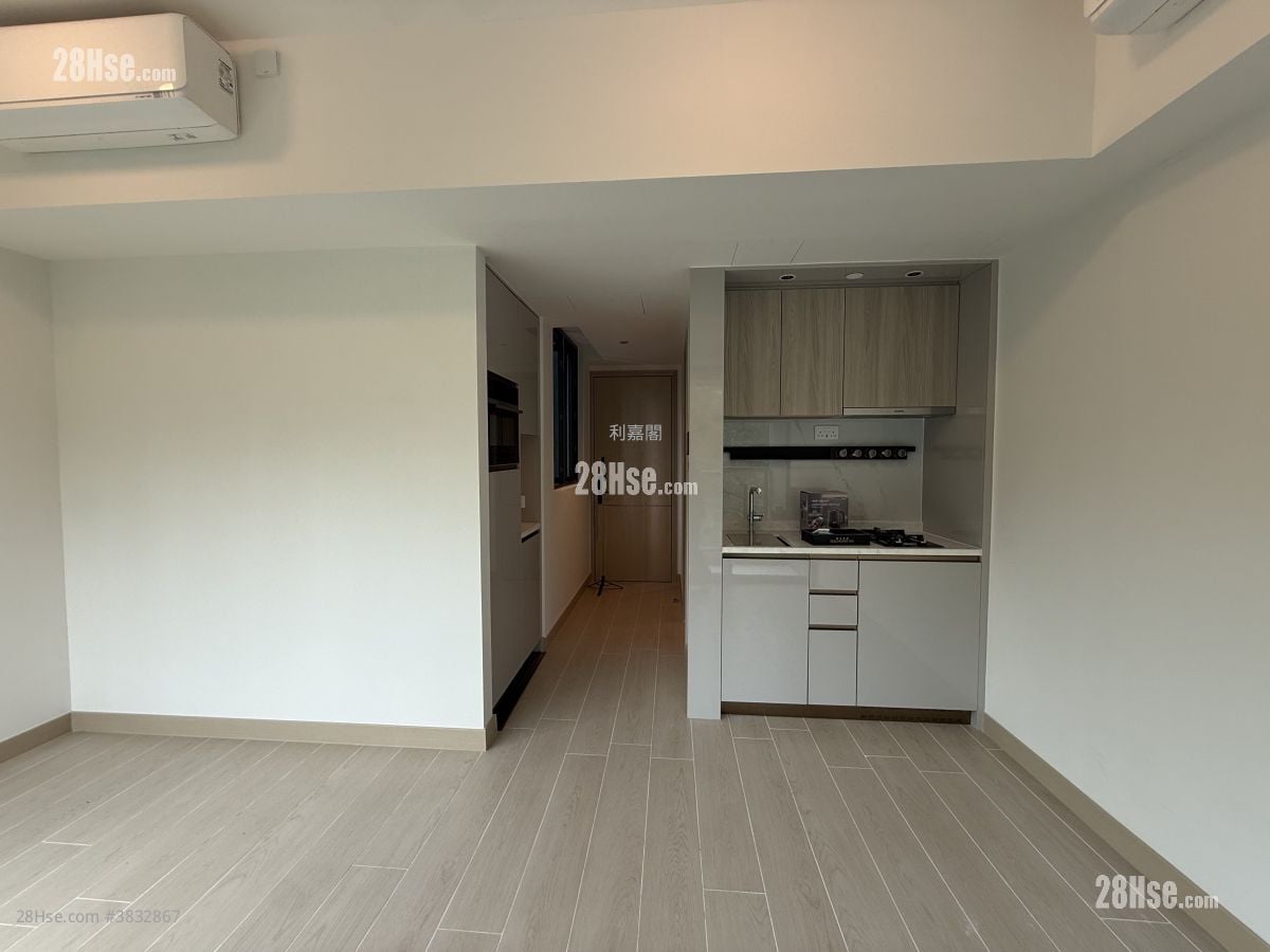Gold Coast Bay Sell 1 Bathroom 305 ft²