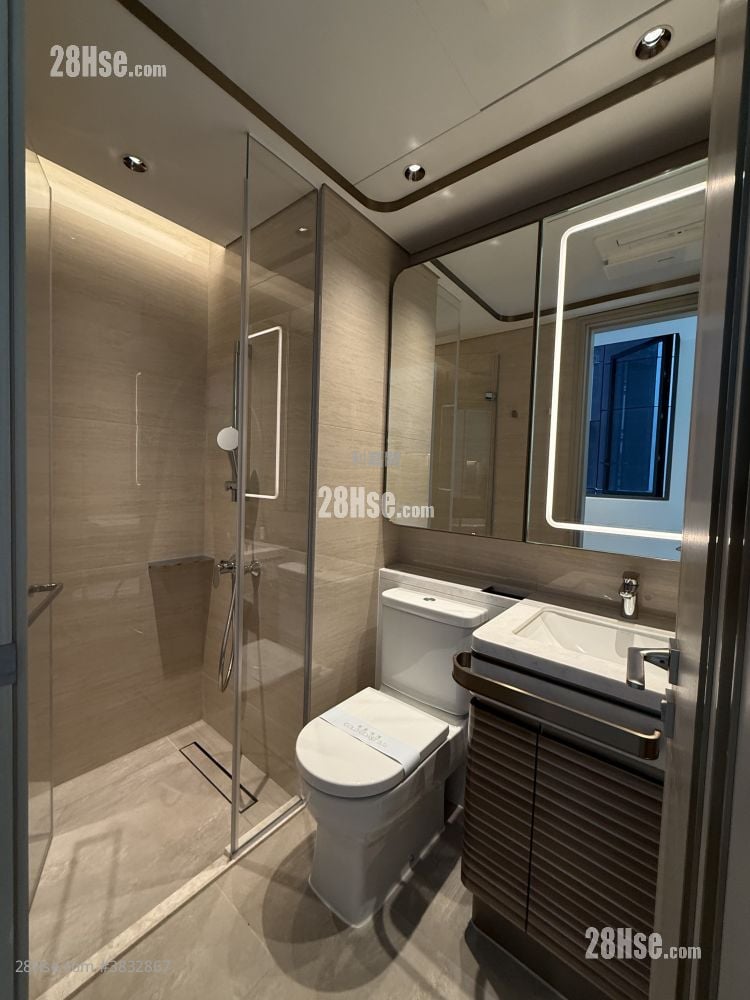 Gold Coast Bay Sell 1 Bathroom 305 ft²