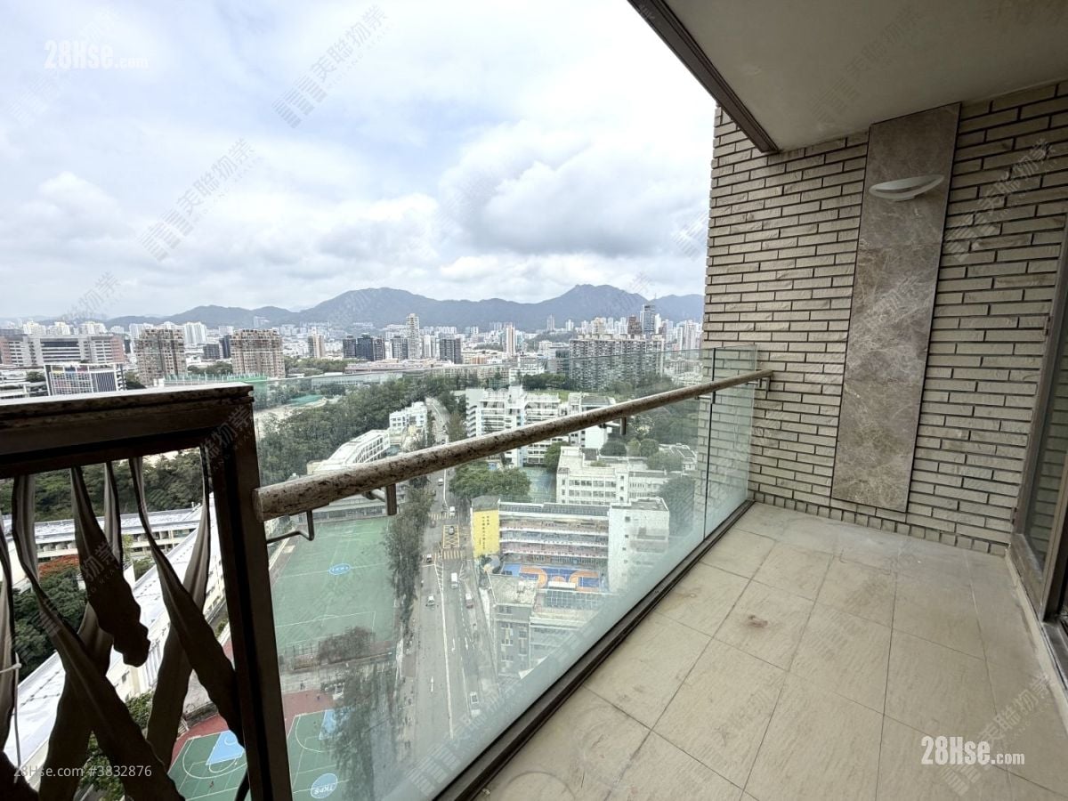 Celestial Heights Sell 5+ Bedrooms 1,975 ft²