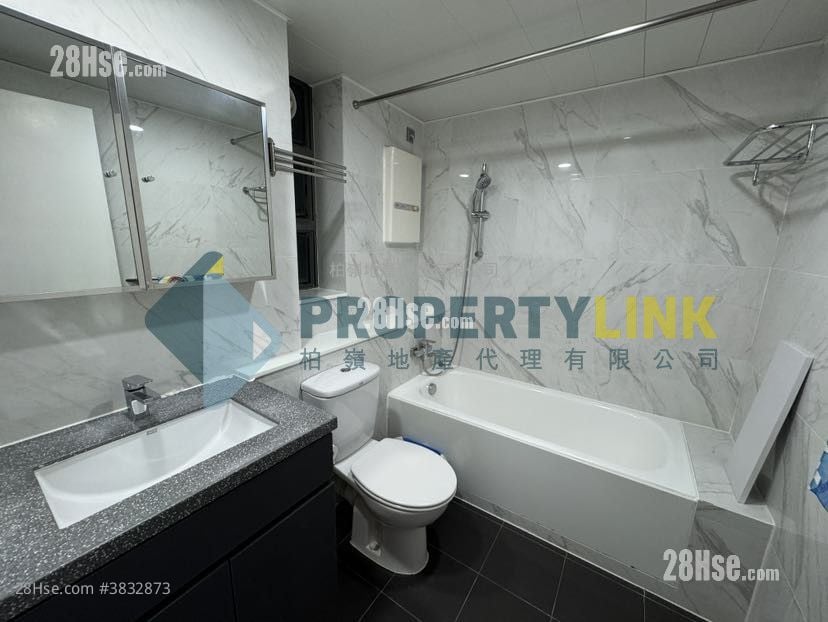 Hollywood Terrace Sell 2 Bedrooms , 1 Bathroom 616 ft²