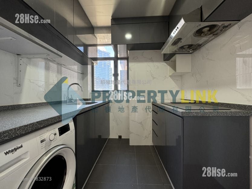 Hollywood Terrace Sell 2 Bedrooms , 1 Bathroom 616 ft²