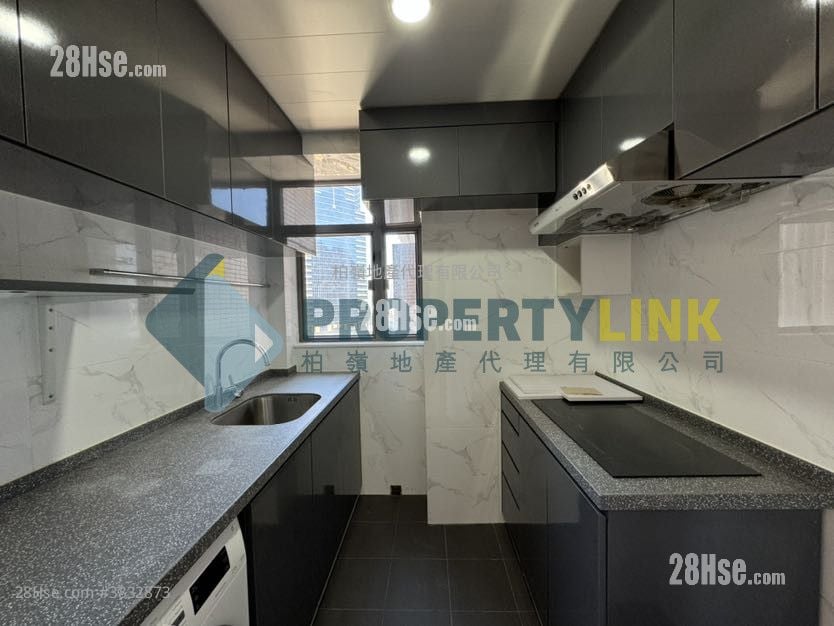 Hollywood Terrace Sell 2 Bedrooms , 1 Bathroom 616 ft²