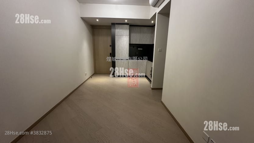 One Victoria Rental 2 Bedrooms , 1 Bathroom 460 ft²