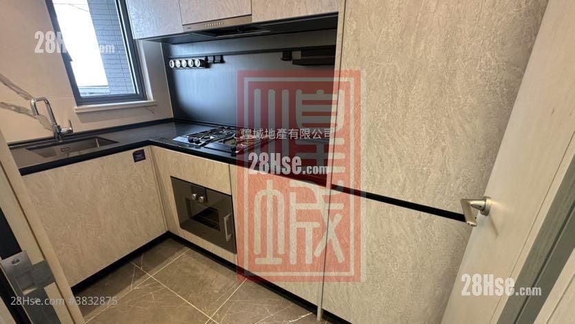 One Victoria Rental 2 Bedrooms , 1 Bathroom 460 ft²