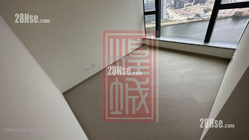 One Victoria Rental 2 Bedrooms , 1 Bathroom 460 ft²