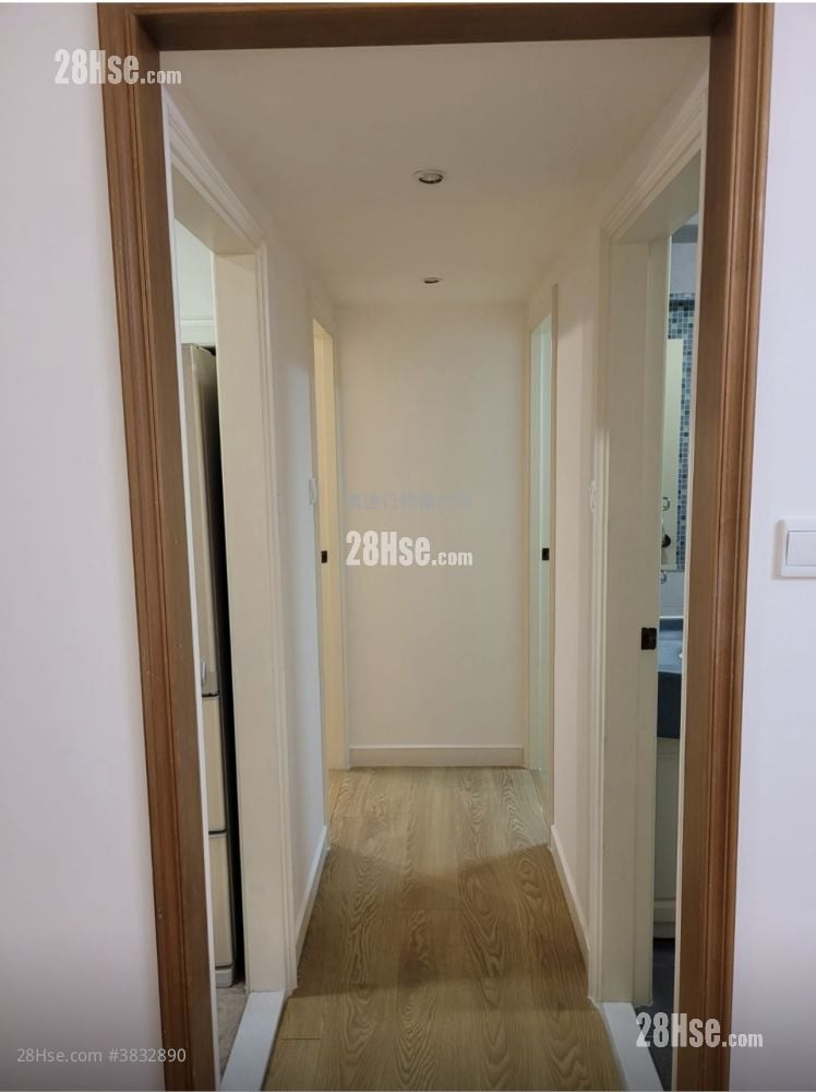 Golden Dragon Garden Rental 2 Bedrooms , 1 Bathroom 556 ft²