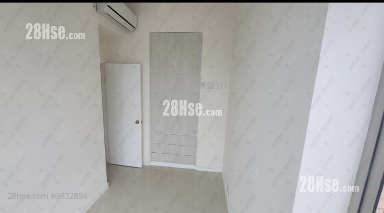 One Madison Sell 2 Bedrooms , 1 Bathroom 498 ft²