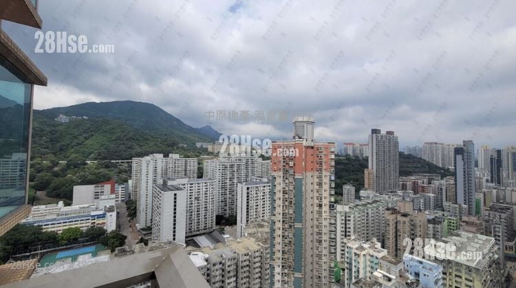 One Madison Sell 2 Bedrooms , 1 Bathroom 498 ft²