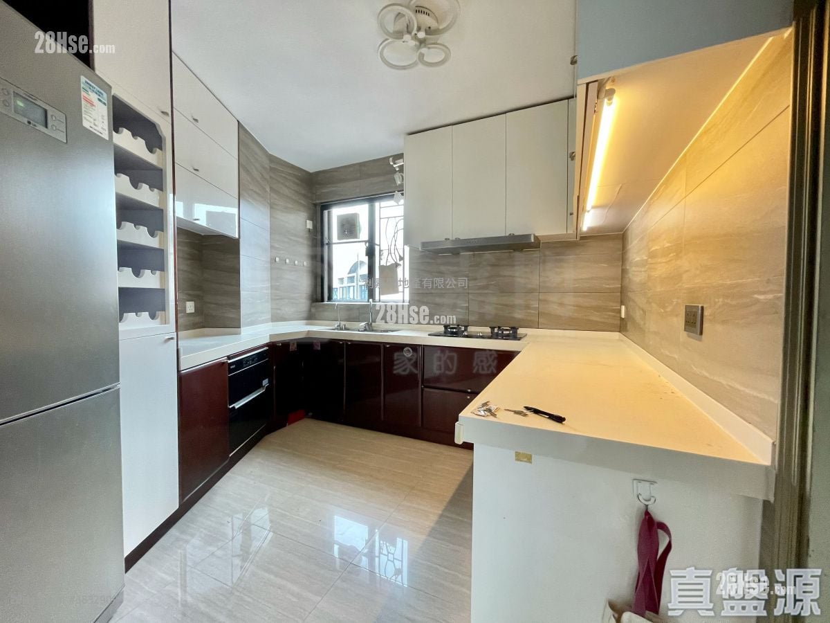 Richwood Park Sell 4 Bedrooms , 2 Bathrooms 1,109 ft²