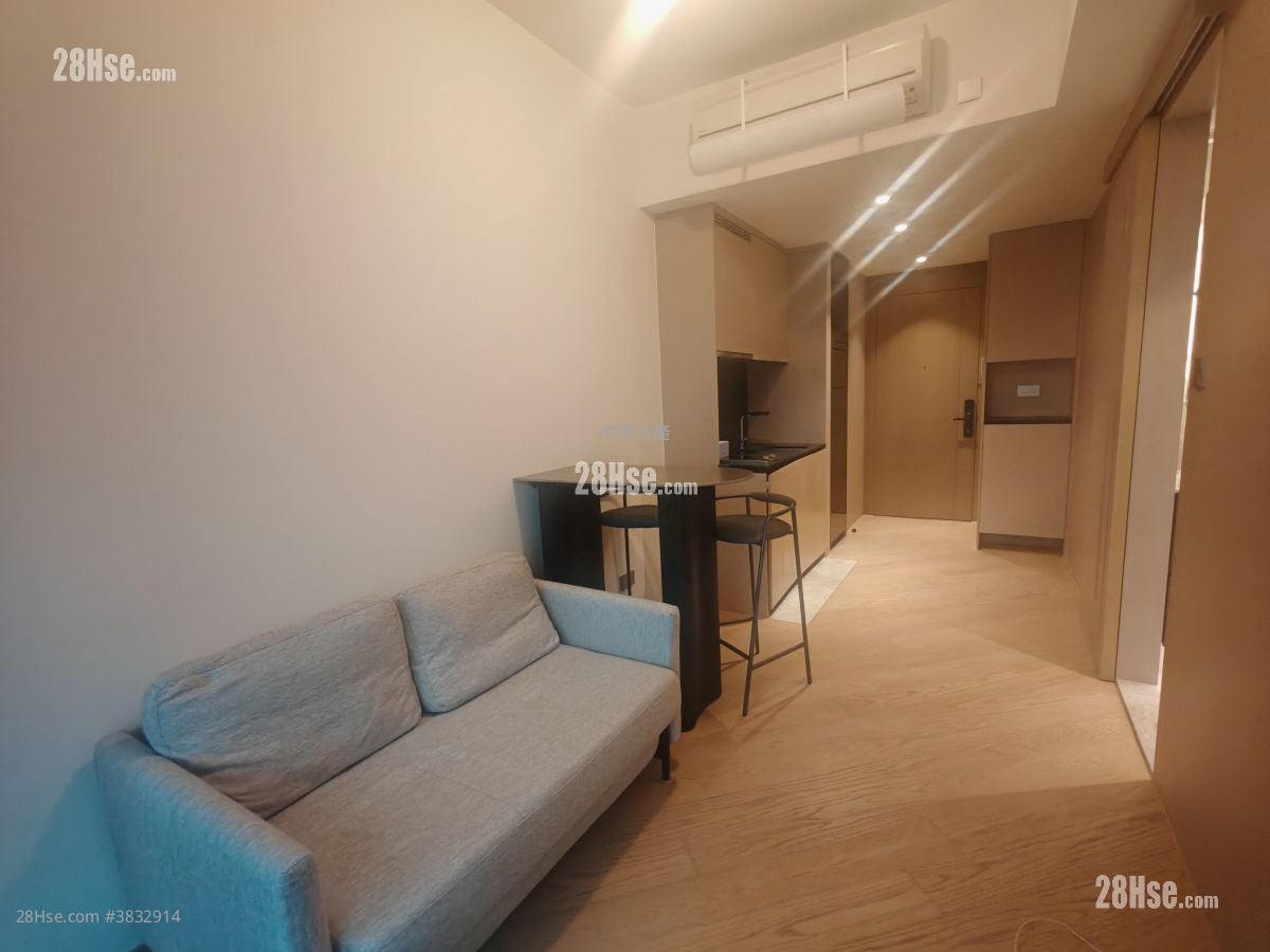 The Arles Rental 1 Bedroom , 1 Bathroom 331 ft²