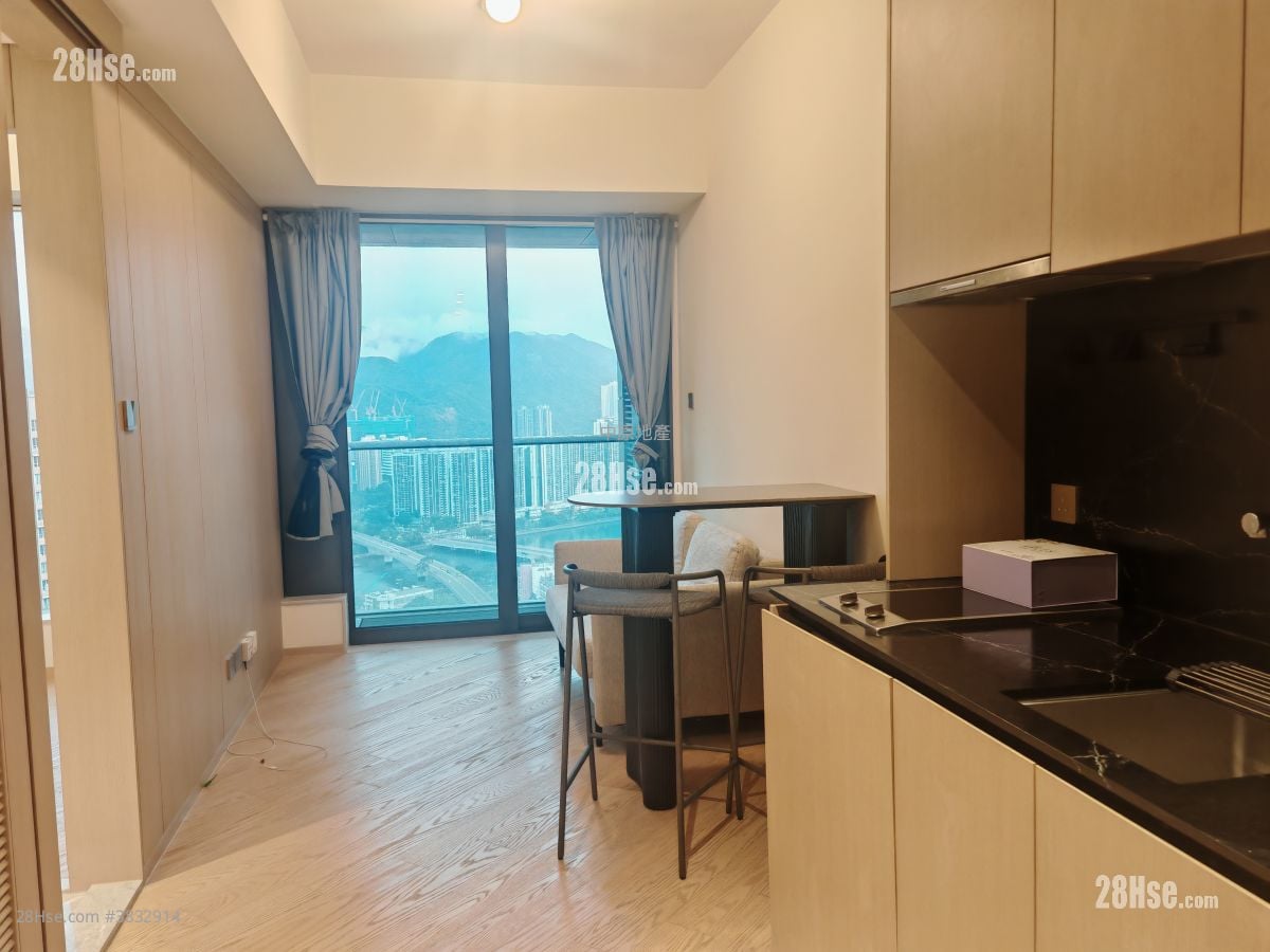 The Arles Rental 1 Bedroom , 1 Bathroom 331 ft²