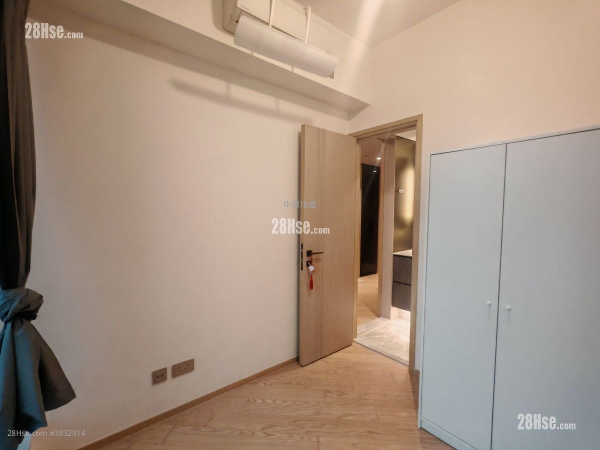 The Arles Rental 1 Bedroom , 1 Bathroom 331 ft²
